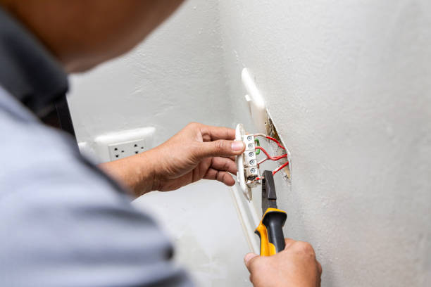 Best Electrician Near Me  in Lone Star, TX